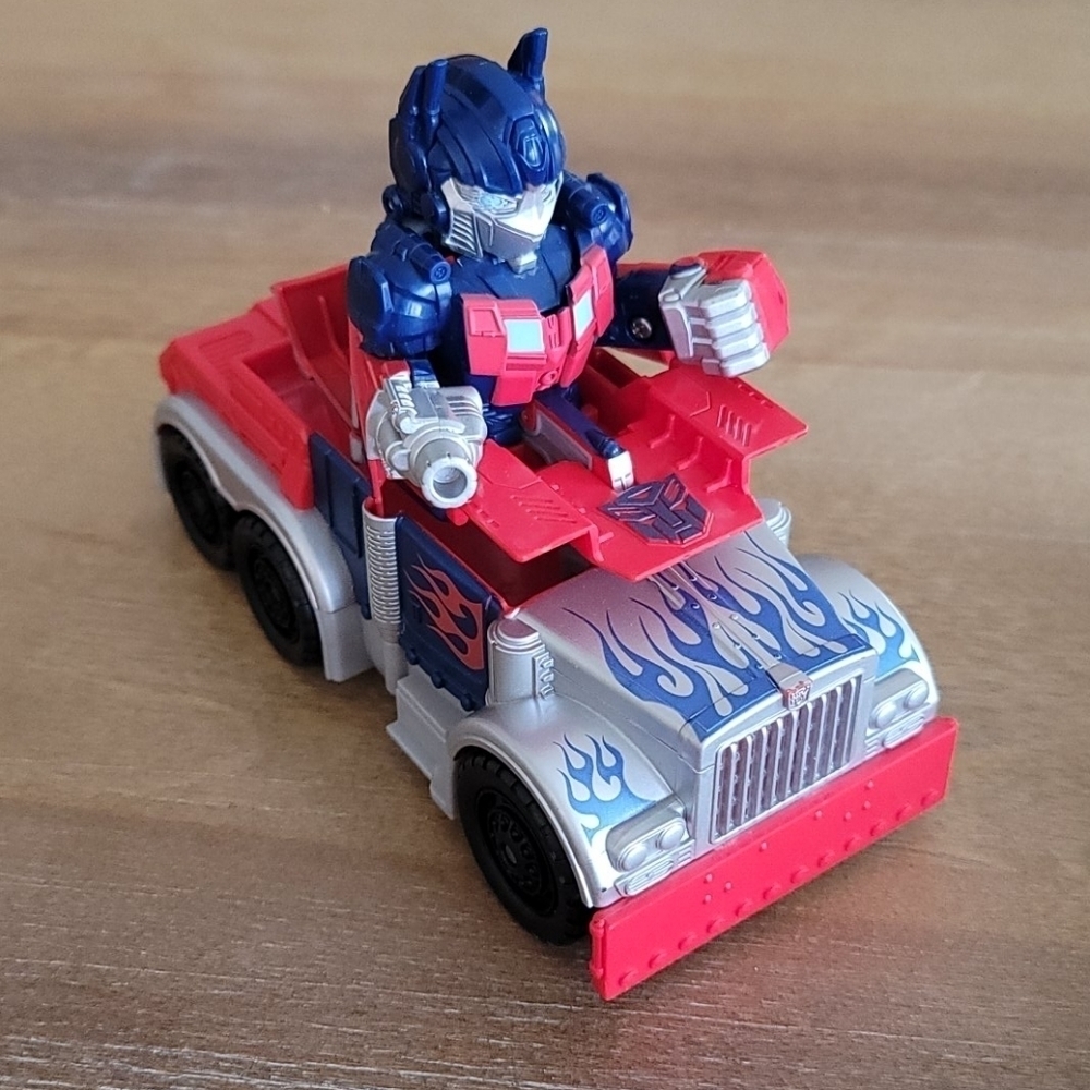 Transformers RPMs Battle Chargers Optimus Prime